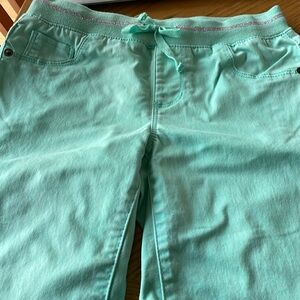 So Girls Perfectly Soft Adjustable Waist Shorts Aqua Stone Size 12 (waist 25”)